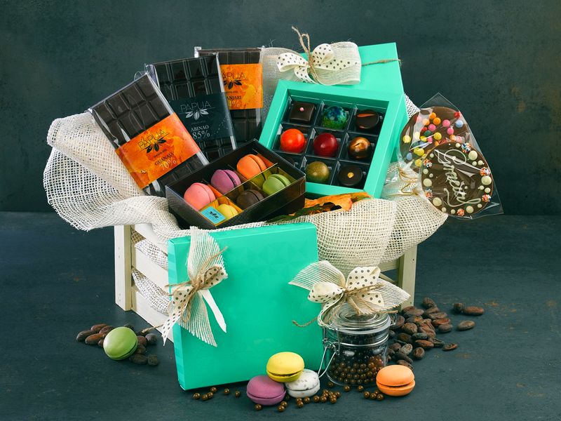 How to prepare a mermaid gift basket, and what to put inside? Mermaid gift basket inspirations and ideas